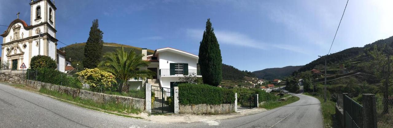 Casa Largo Da Igreja Villa Teixeira Buitenkant foto